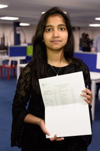 Gily Gison (A* Biology, A* Chemistry, A* Mathematics)