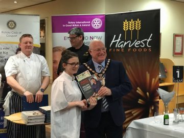 Student wins rotary chef district final competition