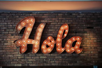the word 'hola' in lights